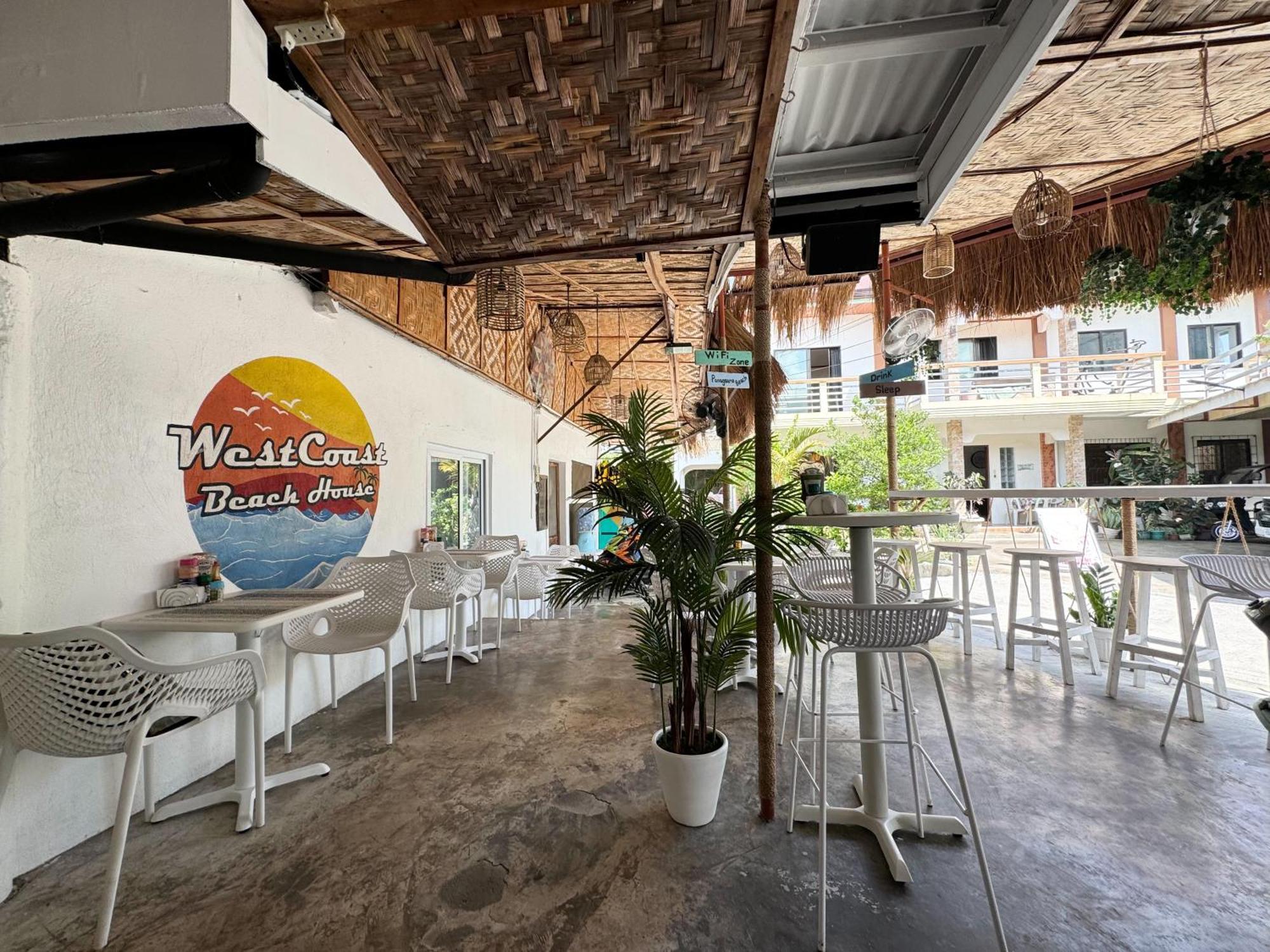 West Coast Beach House Cebu Bagian luar foto