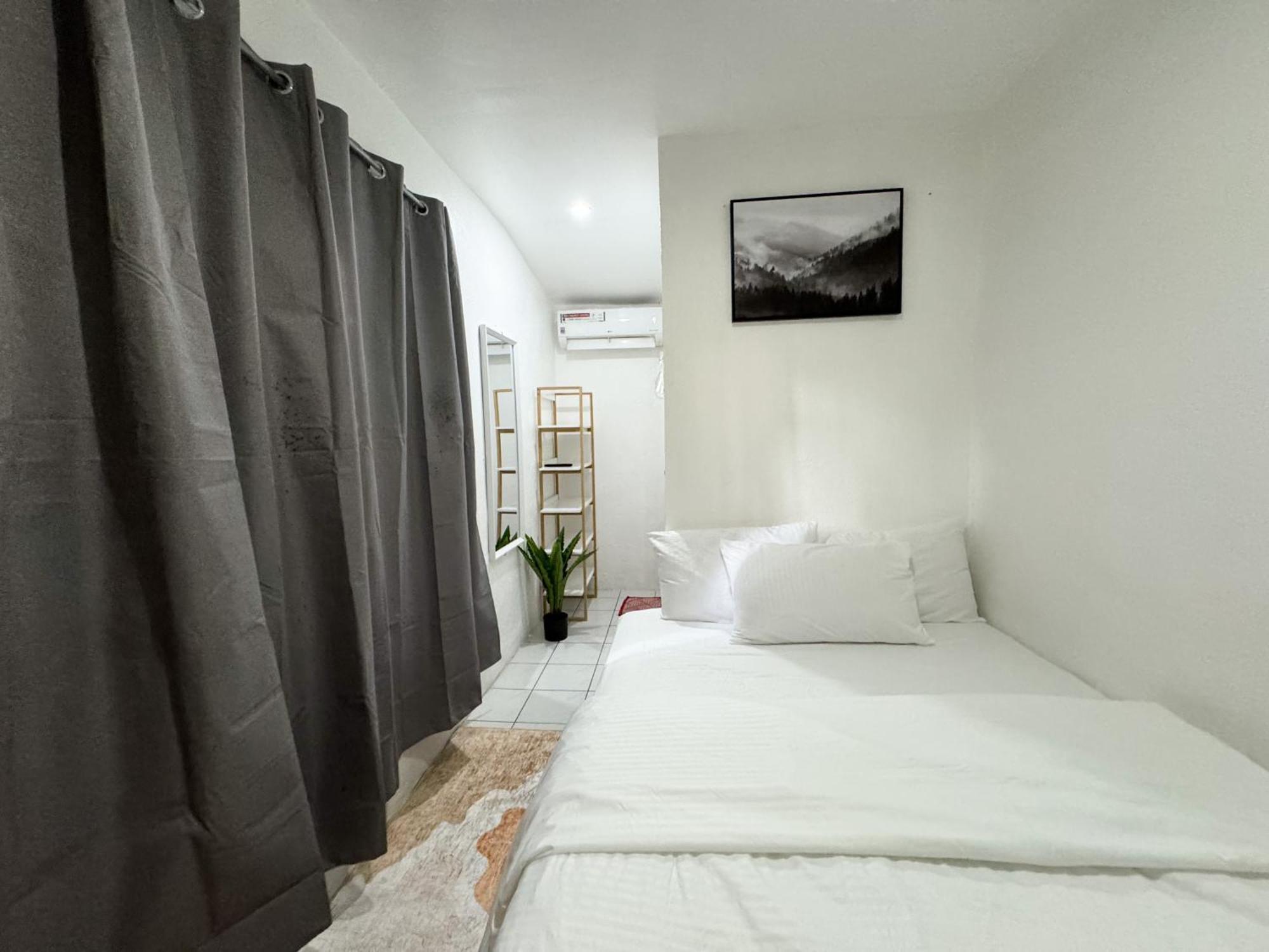 West Coast Beach House Cebu Bagian luar foto